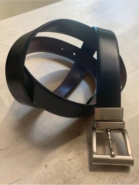 Source Unknown NWOT Black Leather Belt with Silver Buckle